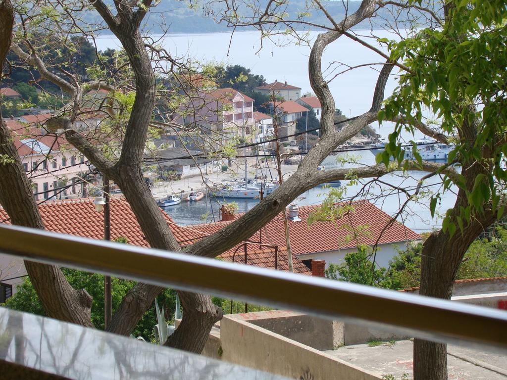 Apartments Buturic Sali Rom bilde